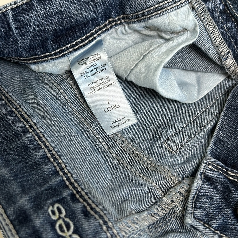 Maurice’s Low Rise Jeans - Picture 2 of 6